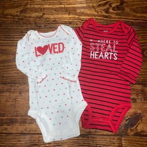 Carter’s onesie 6m Bundle